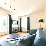Parkvilla 11 3*